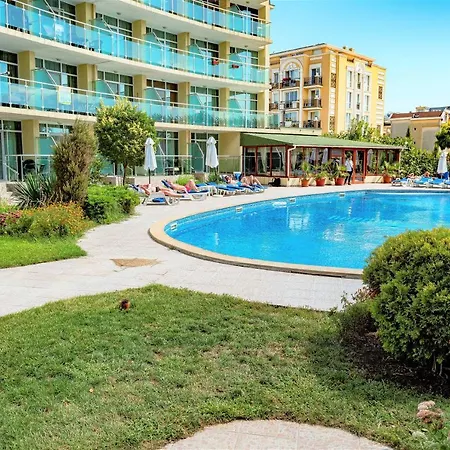 Julia Family - Menada Apartman