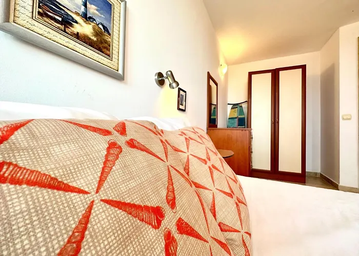 アパート Julia Family - Menada *