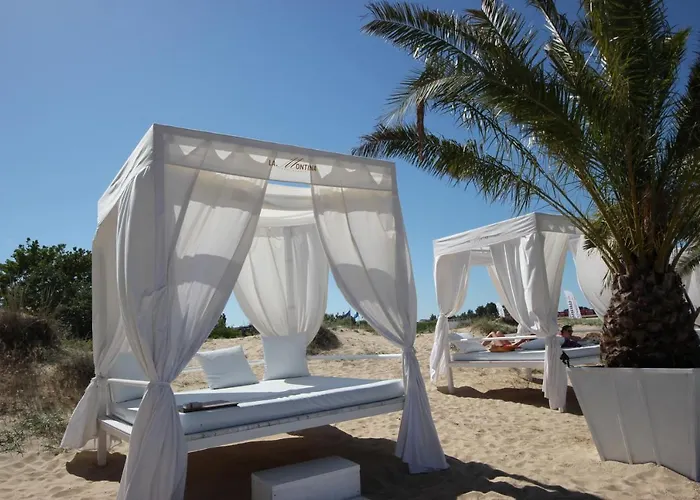 Julia Family - Menada アパート