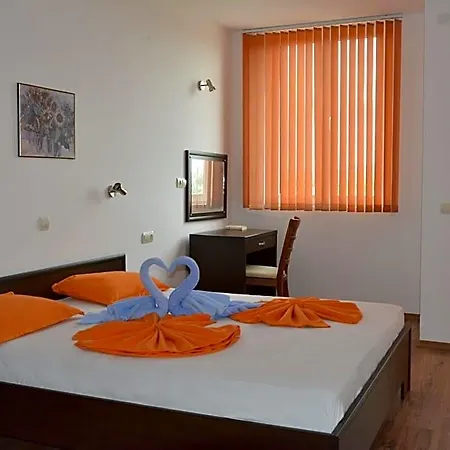 Julia Family - Menada Sunny Beach